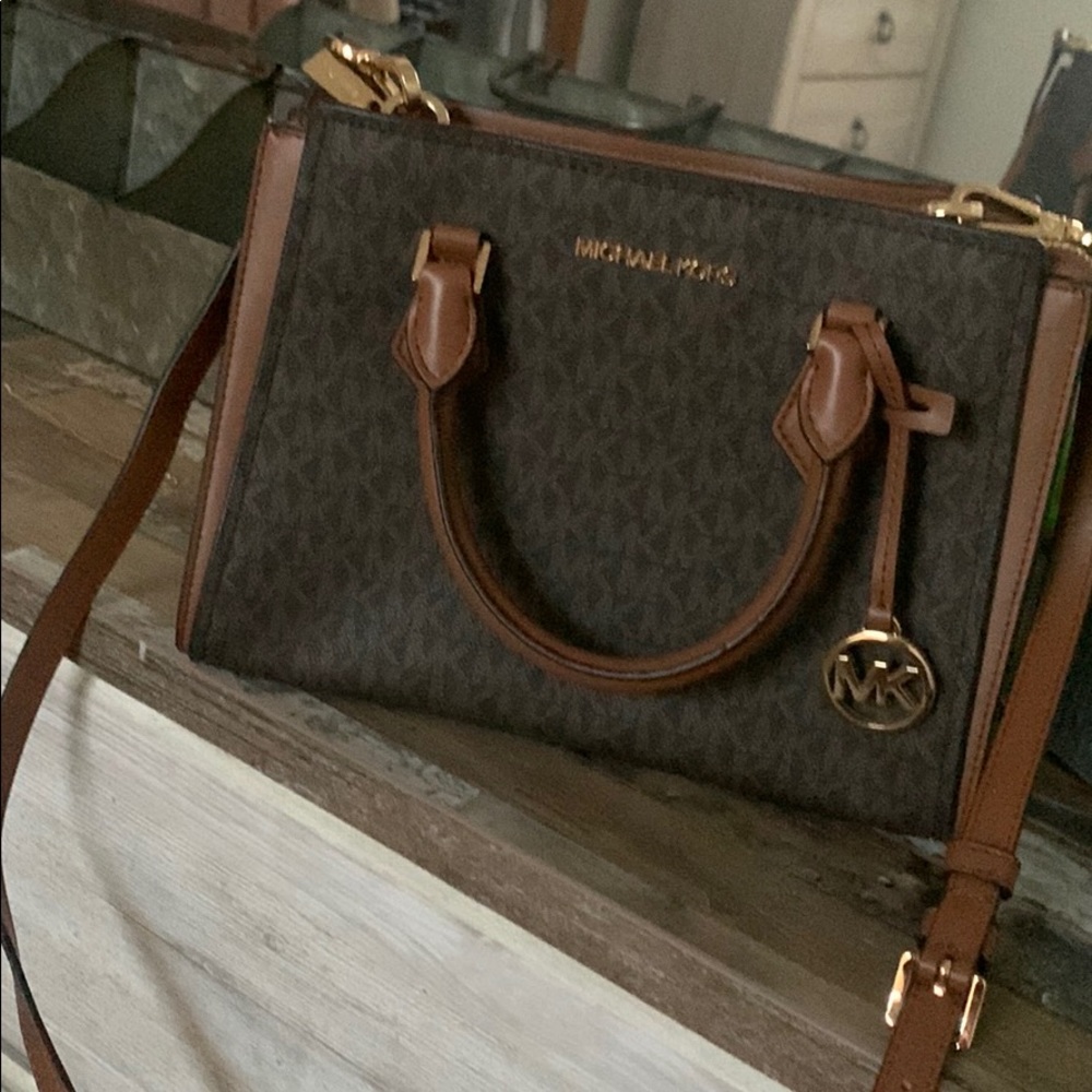 Brand new Michael Kors purse!